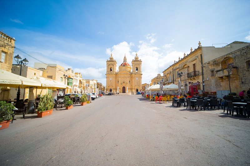 xaghra-square.jpg xaghra-square.jpg