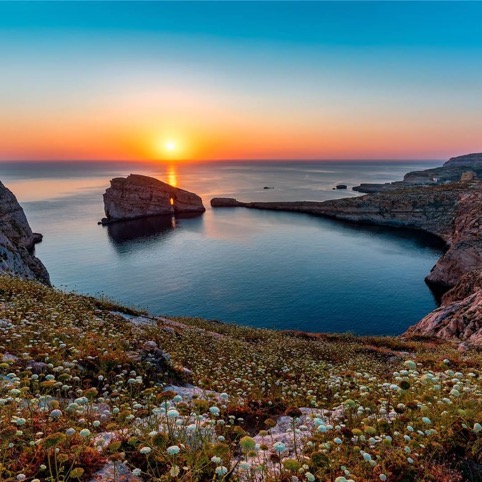 dwejra-bay-gozo.jpg dwejra-bay-gozo.jpg